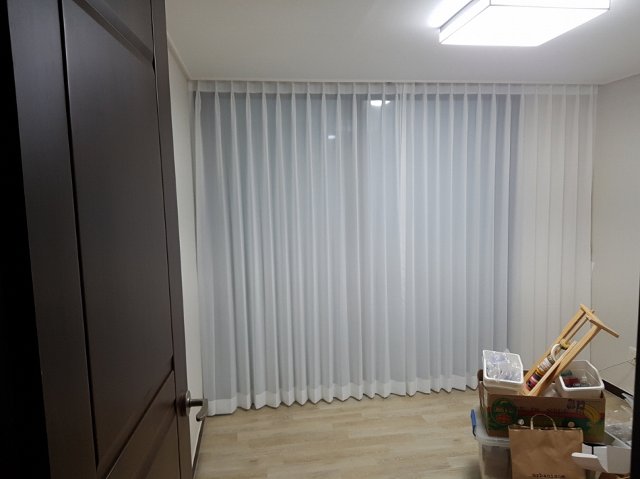 3034632970_yuQvGzSY_f315678d72e198ceece98746601dbf0eca9ce877.jpg 이미지크게보기